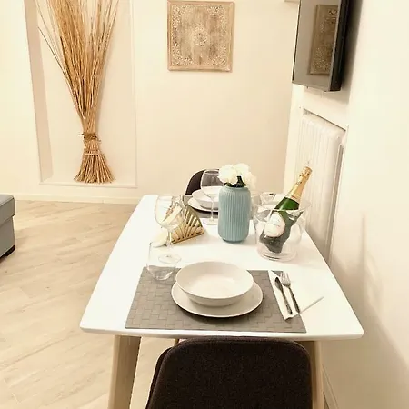 Indipendenza Luxury Apartments Bologna Exterior photo